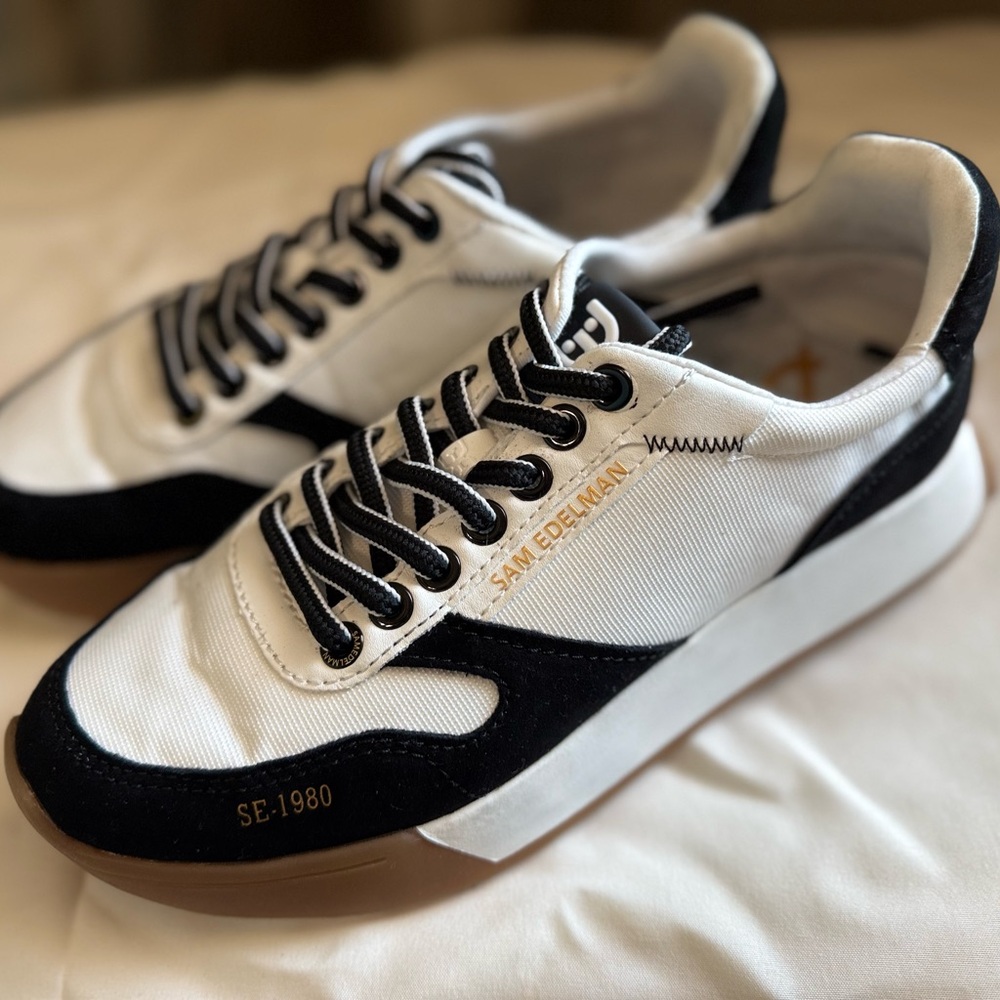 Sam Edelman Black and White Women's Sneakers - Picture 4 of 6